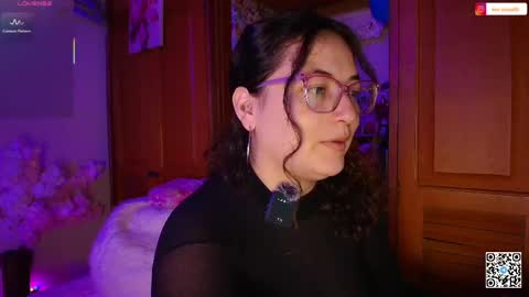 Eva  online show from May 22, 2026, 12:11 pm