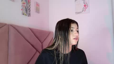 Eva Sin online show from October 12, 2025, 11:04 pm