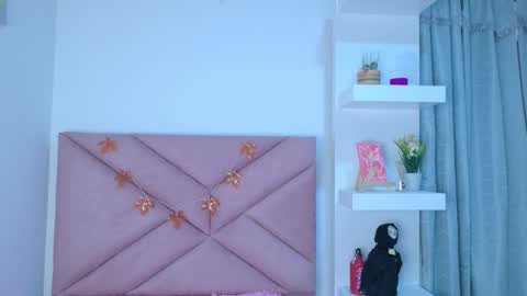 Eva Sin online show from December 4, 2025, 11:13 pm