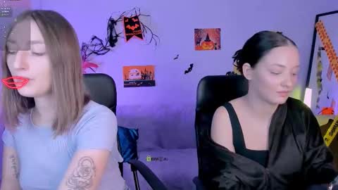 Snapshot of eva_smiith_ chatting on October 22, 2025, 12:27 pm Eva online show from October 22, 2025, 12:27 pm