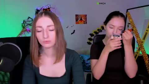 Snapshot of eva_smiith_ chatting on October 23, 2025, 6:13 am Eva online show from October 23, 2025, 6:13 am