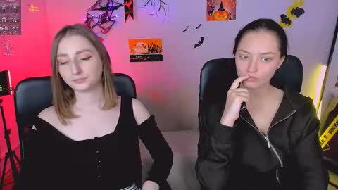 Snapshot of eva_smiith_ chatting on October 31, 2025, 7:20 am Eva online show from October 31, 2025, 7:20 am