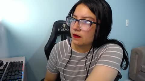 eva_smit_t online show from December 5, 2025, 4:21 am