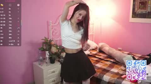 eva_vibe online show from October 18, 2025, 7:53 am