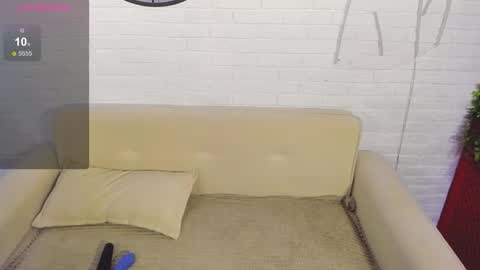 Hi Im Eva new here online show from November 29, 2025, 3:48 pm