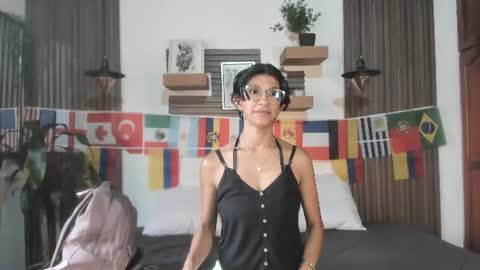 Snapshot of evaa_campbell chatting on July 4, 2026, 12:11 pm Eva online show from July 4, 2026, 12:11 pm