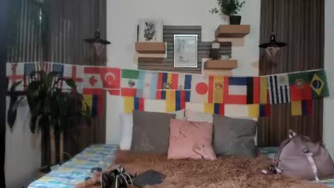 Snapshot of evaa_campbell chatting on July 12, 2026, 12:18 pm Eva online show from July 12, 2026, 12:18 pm