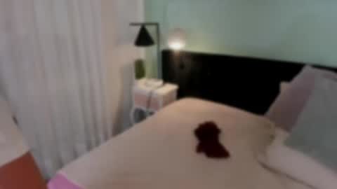 julieth online show from September 16, 2025, 1:23 pm