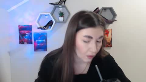 Evachaturbatte online show from February 9, 2026, 6:06 am