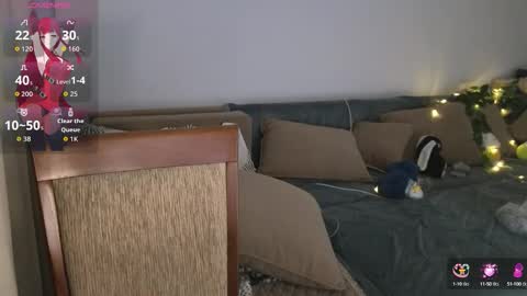 Eva online show from September 29, 2025, 6:13 pm