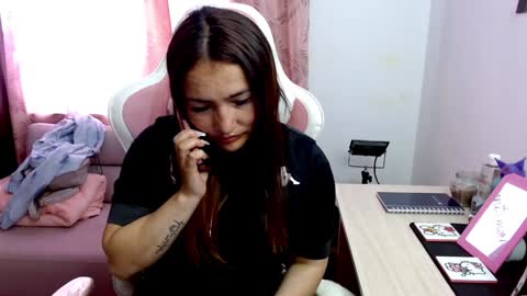 Snapshot of evagrays chatting on February 3, 2025, 6:28 pm Eva online show from February 3, 2025, 6:28 pm