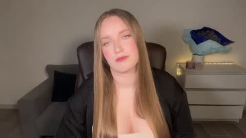 Eva online show from July 4, 2026, 8:04 pm