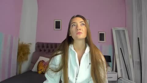 Snapshot of evalaniss chatting on February 18, 2025, 3:53 am Eva online show from February 18, 2025, 3:53 am