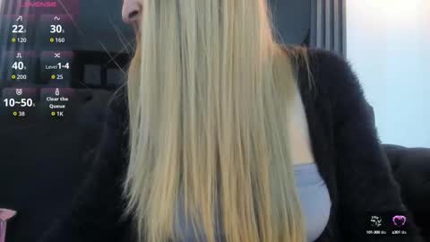 Eva online show from September 22, 2025, 1:35 pm