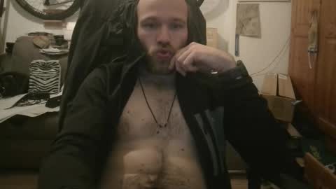 Snapshot of evalsmac chatting on February 28, 2026, 8:10 pm Han online show from February 28, 2026, 8:10 pm