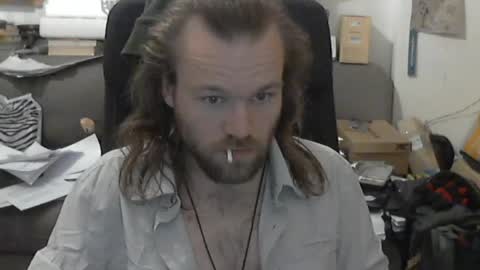 Han online show from April 18, 2026, 7:29 pm