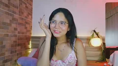 Snapshot of evalune_ chatting on June 24, 2026, 9:14 pm . online show from June 24, 2026, 9:14 pm