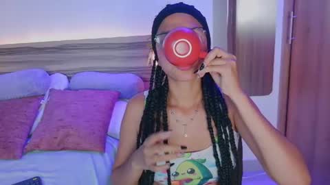 Snapshot of evalune_ chatting on July 7, 2026, 5:10 am . online show from July 7, 2026, 5:10 am