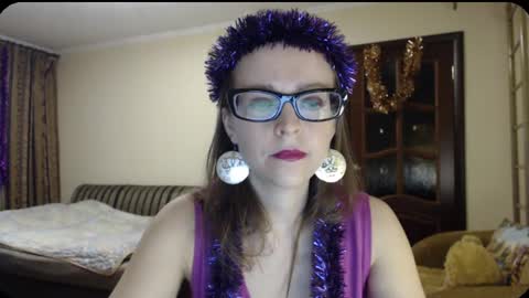 Snapshot of evangeline06 chatting on December 24, 2024, 8:55 am YourMistress online show from December 24, 2024, 8:55 am