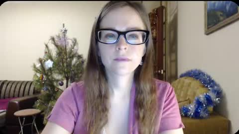 Snapshot of evangeline06 chatting on January 13, 2025, 8:37 am YourMistress online show from January 13, 2025, 8:37 am