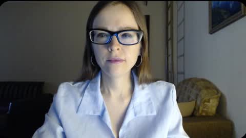 Snapshot of evangeline06 chatting on February 6, 2025, 8:39 am YourMistress online show from February 6, 2025, 8:39 am
