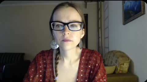 Snapshot of evangeline06 chatting on February 12, 2025, 8:38 am YourMistress online show from February 12, 2025, 8:38 am