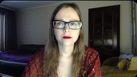 Snapshot of evangeline06 chatting on March 3, 2025, 11:44 am YourMistress online show from March 3, 2025, 11:44 am
