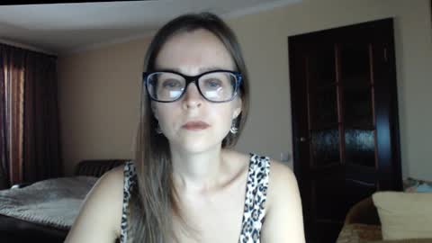 Snapshot of evangeline06 chatting on September 9, 2025, 8:47 am YourMistress online show from September 9, 2025, 8:47 am