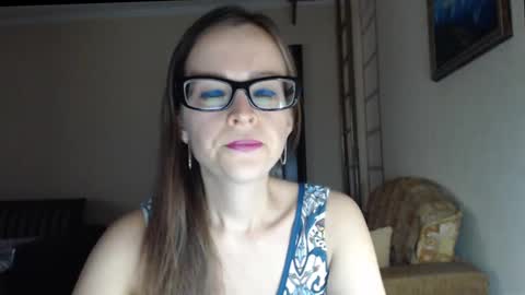 Snapshot of evangeline06 chatting on September 26, 2025, 8:40 am YourMistress online show from September 26, 2025, 8:40 am