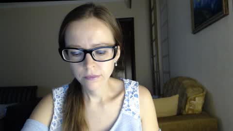 Snapshot of evangeline06 chatting on September 27, 2025, 9:14 am YourMistress online show from September 27, 2025, 9:14 am