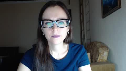 Snapshot of evangeline06 chatting on November 21, 2025, 8:57 am YourMistress online show from November 21, 2025, 8:57 am