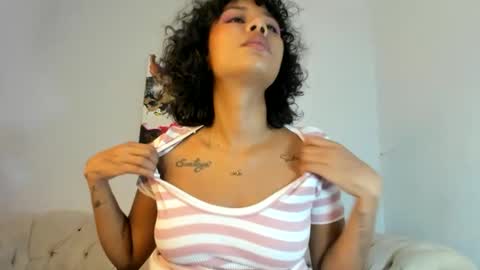 evangely15_ online show from January 12, 2025, 12:49 am