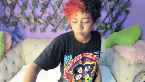 evangely15_ online show from September 17, 2025, 11:23 am