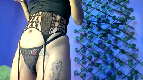 evangely15_ online show from October 18, 2025, 11:33 am