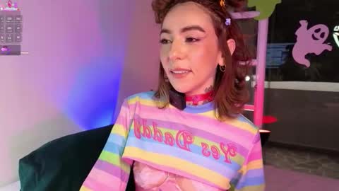 Snapshot of evangelyne1 chatting on October 29, 2025, 3:58 pm Evangelyne online show from October 29, 2025, 3:58 pm