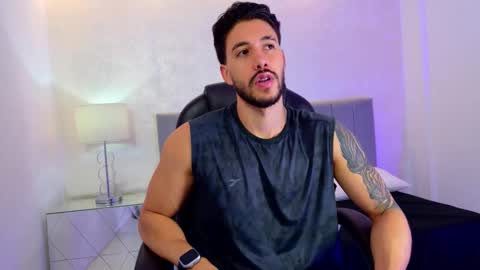 E V A N S online show from February 24, 2026, 11:25 pm