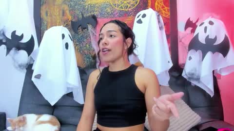 Snapshot of evans_susana chatting on October 20, 2025, 4:18 pm Evan and Susan online show from October 20, 2025, 4:18 pm