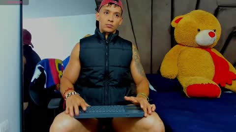 Snapshot of evansstorm01 chatting on March 3, 2025, 12:48 pm online show from March 3, 2025, 12:48 pm