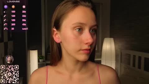 Eva online show from October 12, 2025, 7:13 pm