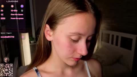 Eva online show from October 20, 2025, 7:14 pm