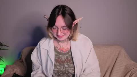 EvaTheWitcher online show from May 29, 2026, 8:45 am