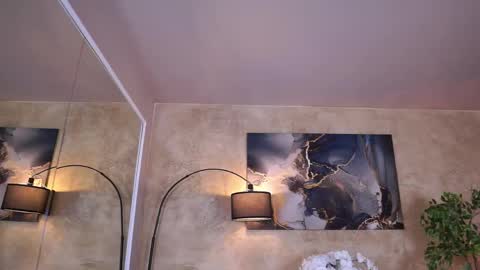 Eva online show from March 31, 2026, 9:04 pm