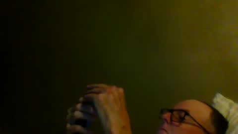 eve1luvsray online show from April 26, 2026, 11:13 pm