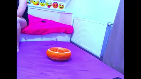 EVEANDMAX online show from April 2, 2026, 7:00 pm