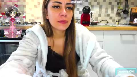 eveeevian online show from October 2, 2025, 7:59 am