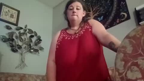 Snapshot of evehaspowers chatting on November 5, 2025, 11:32 am Eve online show from November 5, 2025, 11:32 am