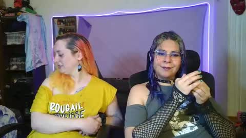 Snapshot of evelan123 chatting on March 2, 2026, 7:21 pm Chulal online show from March 2, 2026, 7:21 pm