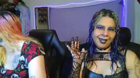 Snapshot of evelan123 chatting on March 19, 2026, 12:14 am Chulal online show from March 19, 2026, 12:14 am