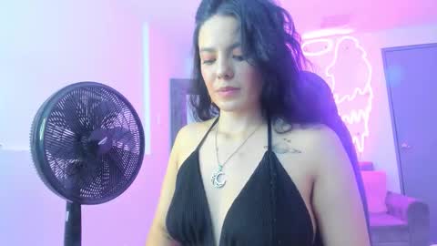 evelin__thompsson online show from February 24, 2026, 3:48 am