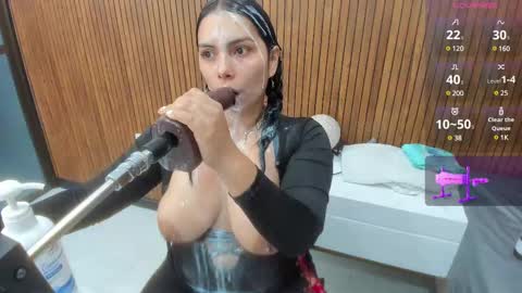 Snapshot of evelin_belen chatting on February 27, 2025, 6:09 pm EVELIN online show from February 27, 2025, 6:09 pm